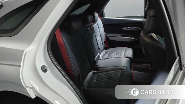 Genesis GV70 2021 Белый из Кореи, фото 2