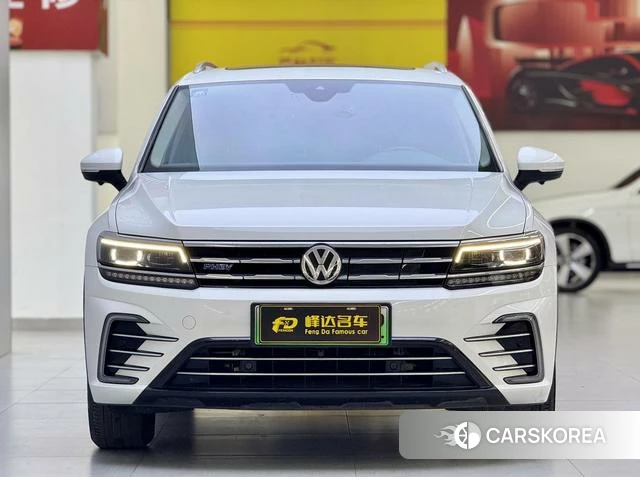 Volkswagen Tiguan L 2020 Белый из Китая, фото 2