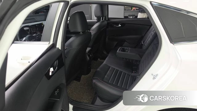 Kia The New K3 2nd generation 2021 Белый из Кореи, фото 2