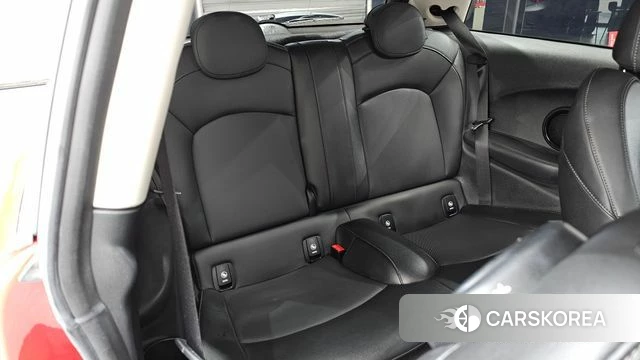 Mini Cooper 2020 Красный из Кореи, фото 2