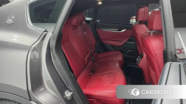 Maserati Levante 2018 Серый из Кореи, фото 2