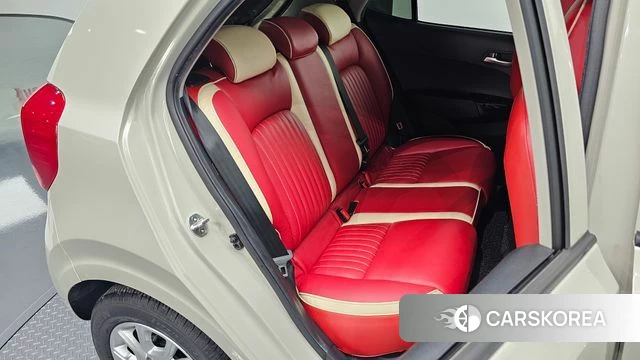 Kia All New Morning (JA) 2019 Жемчужный цвет из Кореи, фото 2