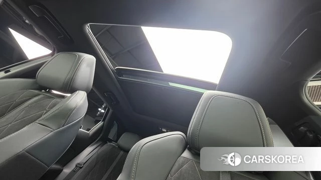 Peugeot 3008 second generation 2020 Черный из Кореи, фото 2