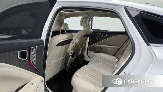 Kia The New K8 Hybrid 2024 Белый из Кореи, фото 2