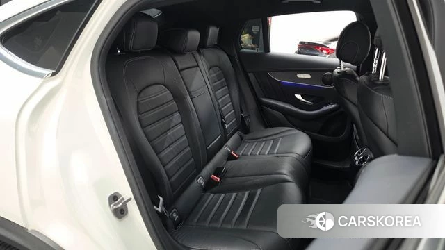 Mercedes-Benz GLC-Class X253 2022 Белый из Кореи, фото 2