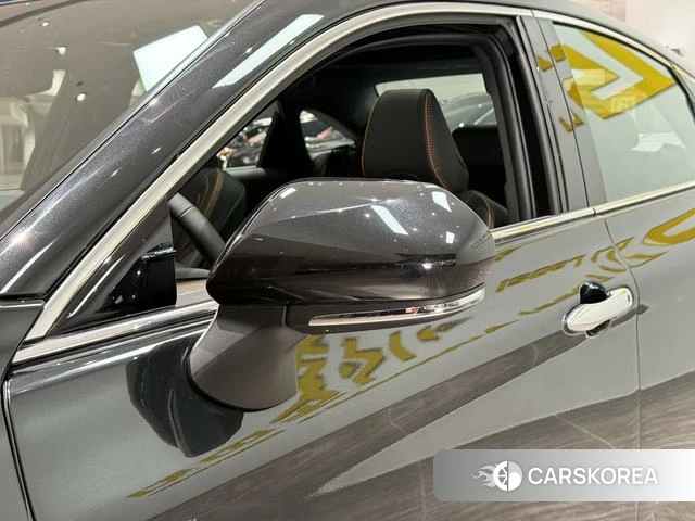 Toyota Avalon 2026 Черный из Китая, фото 2