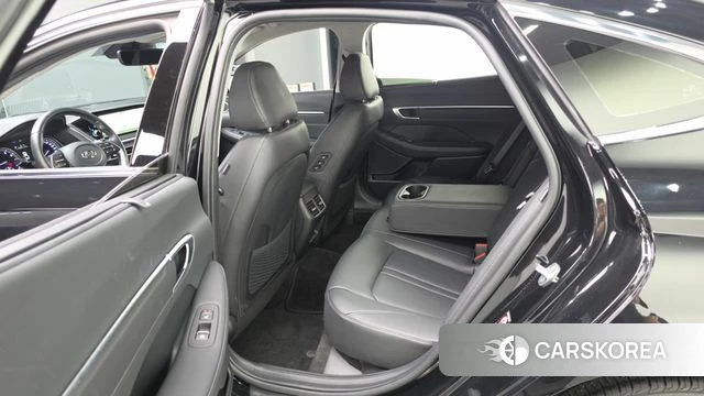 Hyundai Sonata (DN8) 2022 Черный из Кореи, фото 2