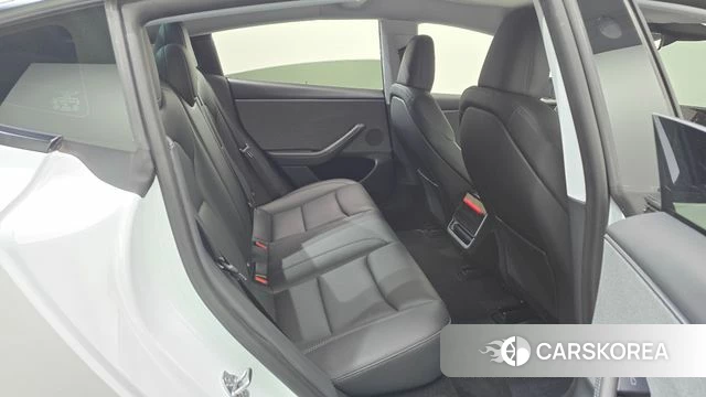 Tesla Model 3 2026 Белый из Кореи, фото 2