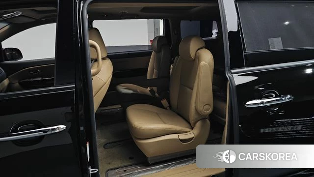 Kia The New Carnival 2020 Черный из Кореи, фото 2