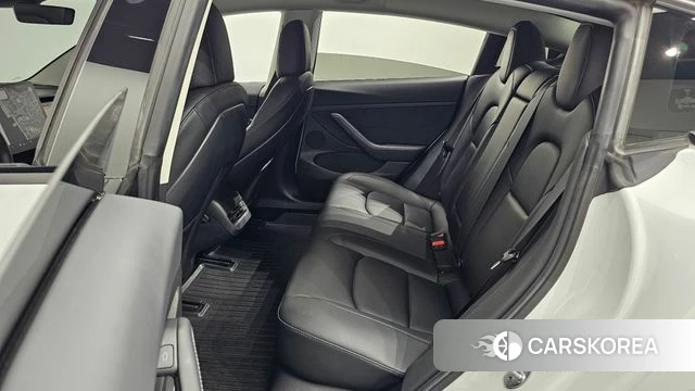 Tesla Model 3 2022 Белый из Кореи, фото 2