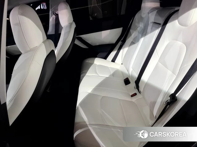Tesla Model 3 2021 Серый из Кореи, фото 2