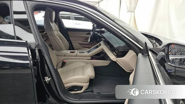 Porsche Taycan 2021 Черный из Кореи, фото 2