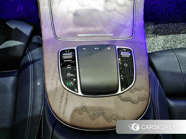 Mercedes-Benz E-Class 2023 Черный из Китая, фото 2