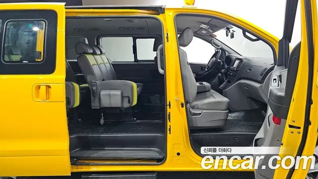 Hyundai The New Grand Starex 2019 Желтый из Кореи, фото 2