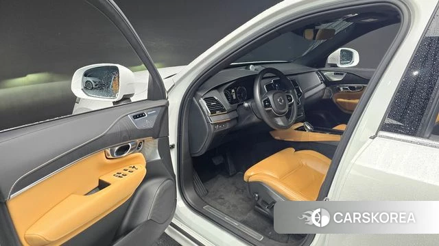 Volvo XC90 second Generation 2021 Белый из Кореи, фото 2