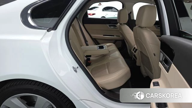 Jaguar XF (X260) id 5048701 из Кореи 2