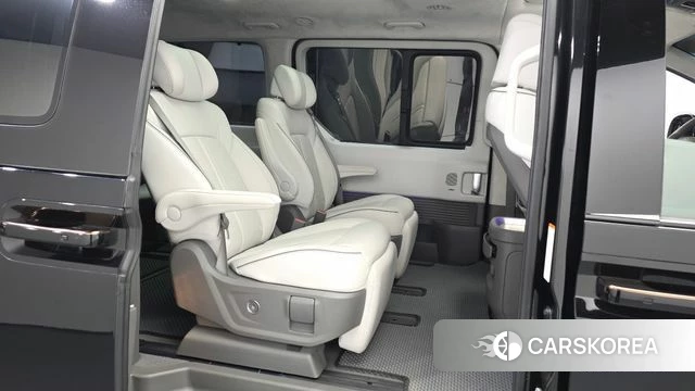 Hyundai Staria 2025 Черный из Кореи, фото 2