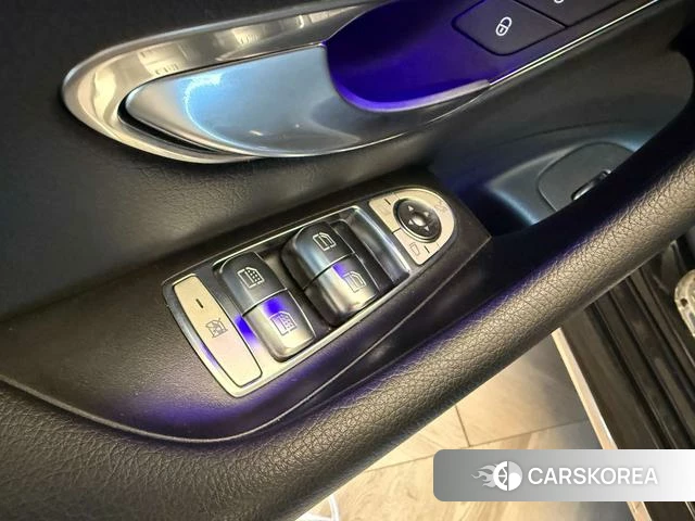 Mercedes-Benz E-Class 2021 Черный из Китая, фото 2