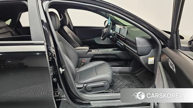 Hyundai Ionic 6 2024 Черный из Кореи, фото 2