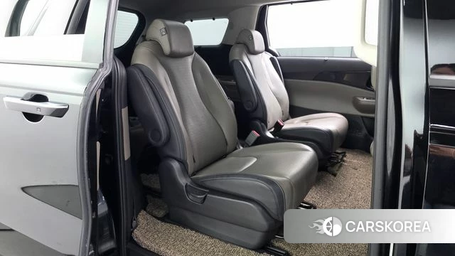 Kia The New Carnival 4th Generation 2024 Черный из Кореи, фото 2
