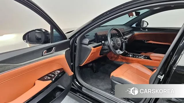 Kia The New K5 3rd generation 2024 Черный из Кореи, фото 2