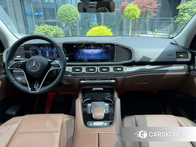 Mercedes-Benz GLE 2024 Черный из Китая, фото 2