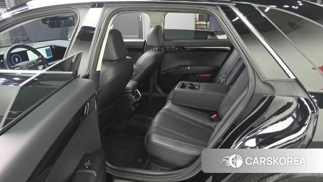 Hyundai Grandeur Hybrid (GN7) 2023 Черный из Кореи, фото 2