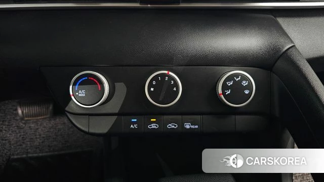 Hyundai Avante (CN7) 2022 Серебристо-серый из Кореи, фото 2
