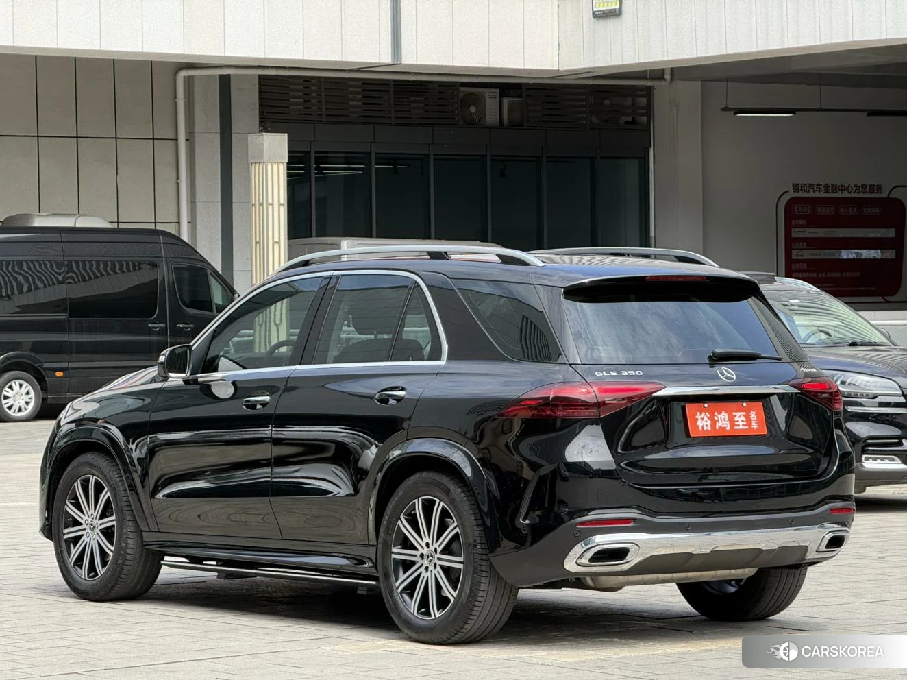 Mercedes-Benz GLE 2024 Черный из Китая, фото 2