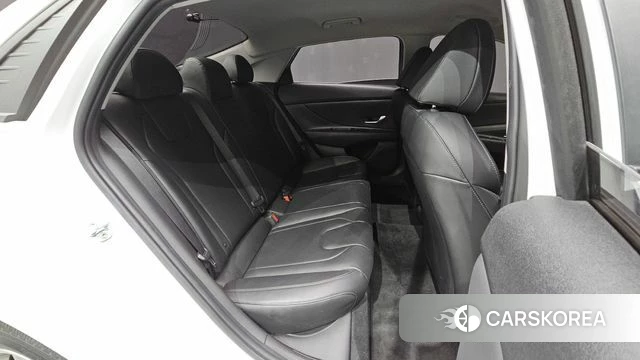Hyundai Avante (CN7) 2021 Белый из Кореи, фото 2