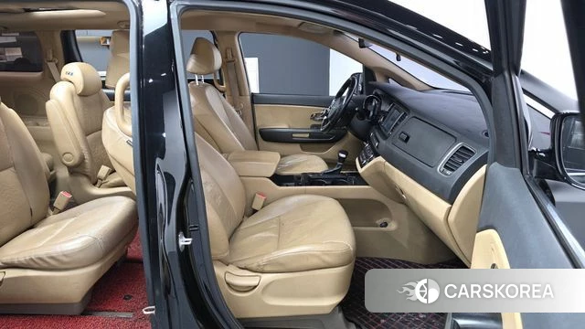 Kia All New Carnival 2018 Черный из Кореи, фото 2