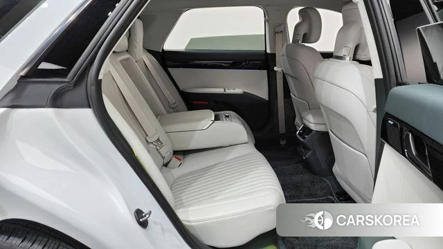 Hyundai Grandeur Hybrid (GN7) 2024 Белый из Кореи, фото 2