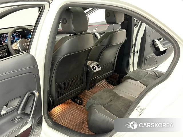 Mercedes-Benz A-Class 2021 Белый из Китая, фото 2