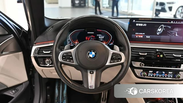 BMW 5 Series (G30) 2020 Серый из Кореи, фото 2