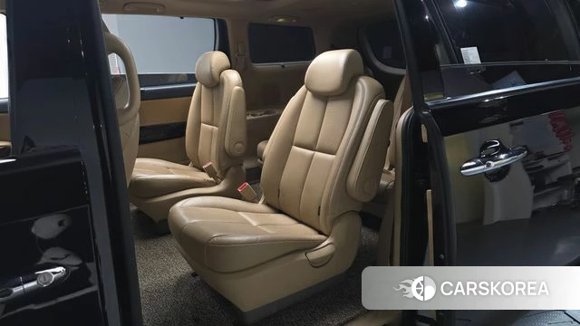 Kia The New Carnival 2018 Черный из Кореи, фото 2