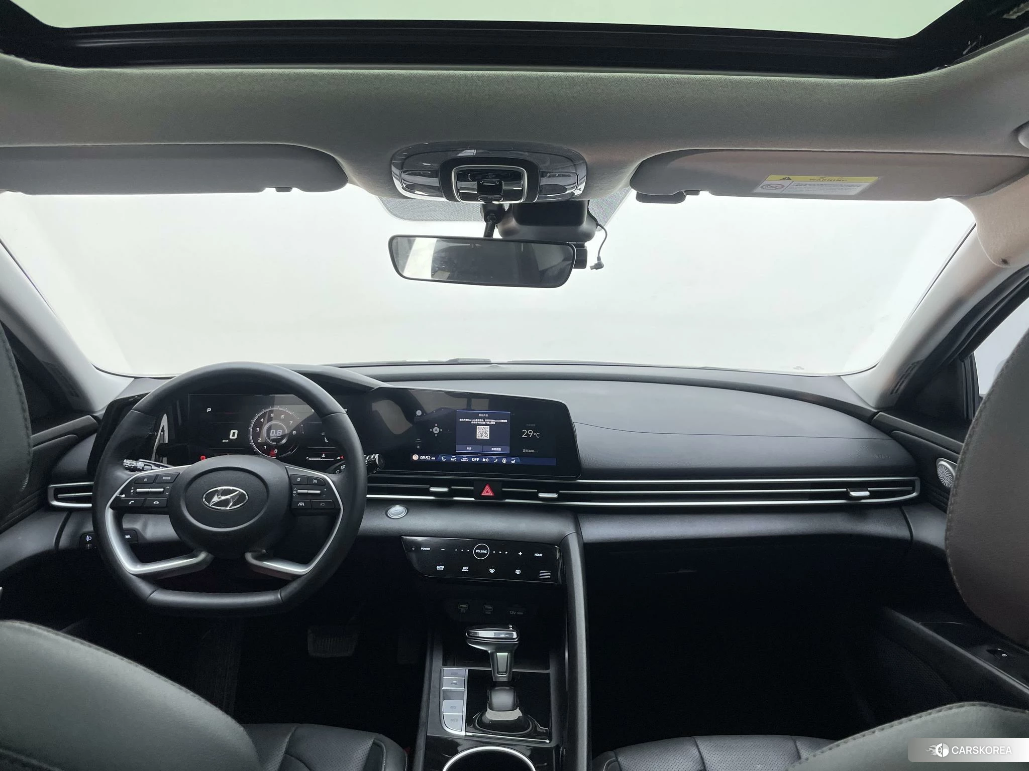 Hyundai Elantra 2022 Белый из Китая, фото 2