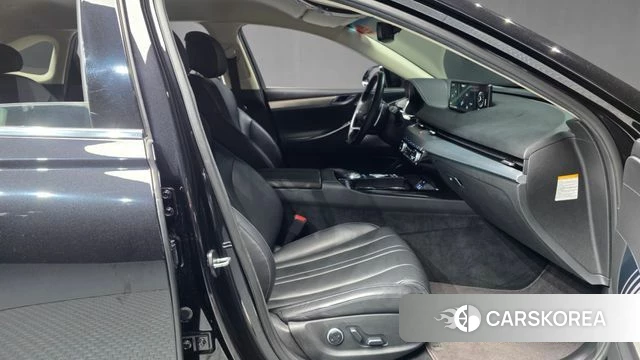 Genesis Electrified G80 (RG3) 2022 Черный из Кореи, фото 2