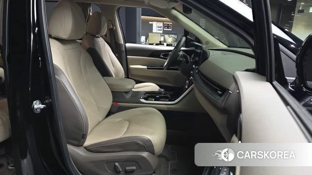 Kia Carnival 4th generation 2022 Черный из Кореи, фото 2