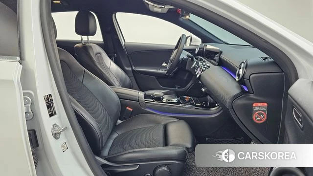 Mercedes-Benz A-Class W177 2019 Белый из Кореи, фото 2