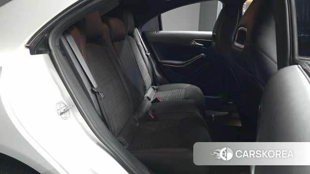 Mercedes-Benz CLA-Class C117 2018 Белый из Кореи, фото 2