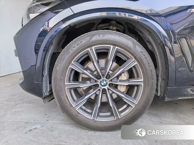 BMW X5 2021 Черный из Китая, фото 2