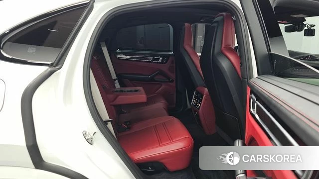 Porsche Cayenne (PO536) 2023 Белый из Кореи, фото 2