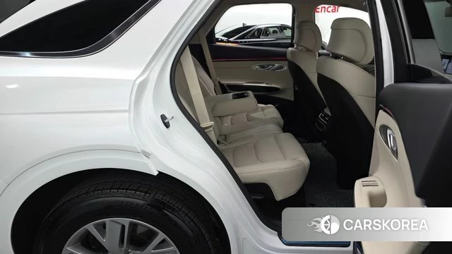 Genesis GV70 2025 Белый из Кореи, фото 2