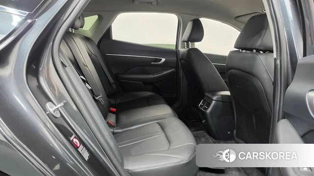 Hyundai Sonata (DN8) 2022 Серый из Кореи, фото 2