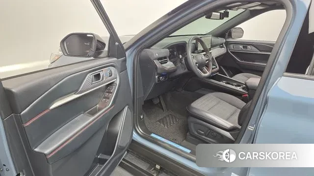 Ford Explorer 6th Generation 2024 Синий из Кореи, фото 2