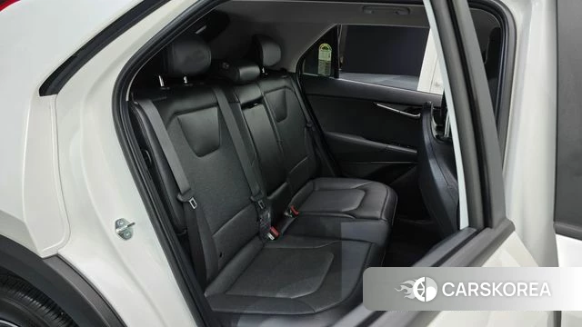 Kia Di Ol Nu Niro 2025 Белый из Кореи, фото 2
