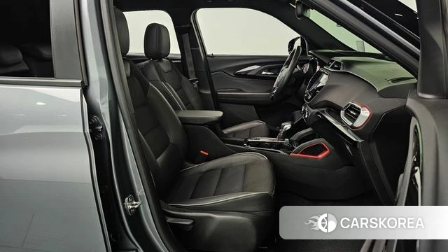 Chevrolet (GM Daewoo) Trailblazer 2020 Серебристо-серый из Кореи, фото 2