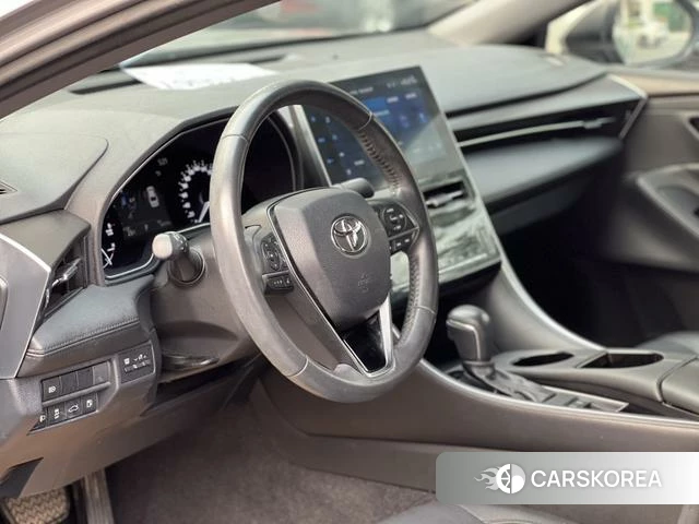 Toyota Avalon 2024 Темно-серый из Китая, фото 2