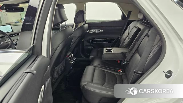 Genesis GV70 2024 Белый из Кореи, фото 2