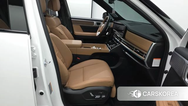 Hyundai Santa Fe (MX5) 2024 Белый из Кореи, фото 2